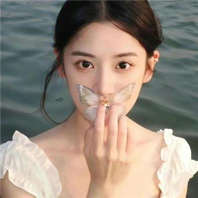 雪与灰